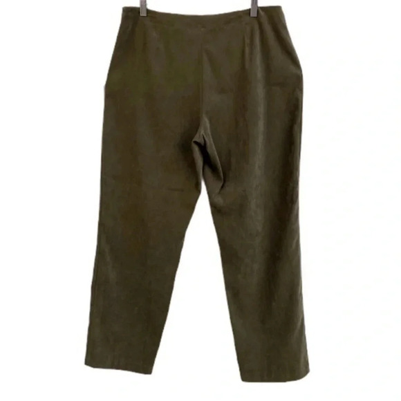 Sag Harbor Petite Green Flat Front Dress Pants 14P - Picture 4 of 4